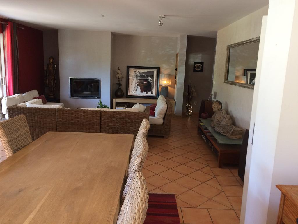 Villa Josephine Lorgues Eksteriør billede